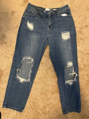 High-Rise Distressed Women’s capris - Dark Blue‎